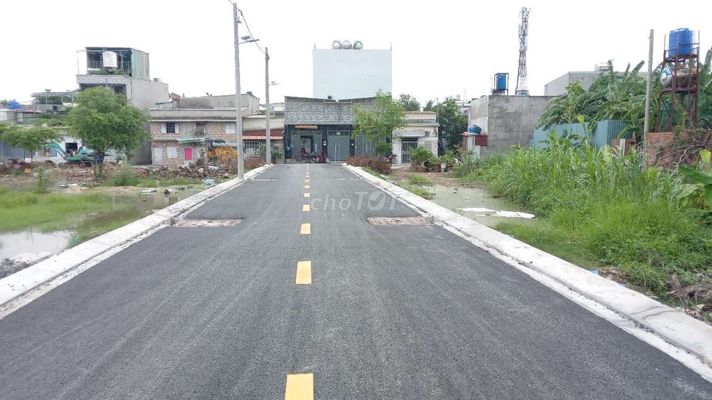 Đất Phân Lô Thổ Cư  DT: 4m x 12.5m SHR 