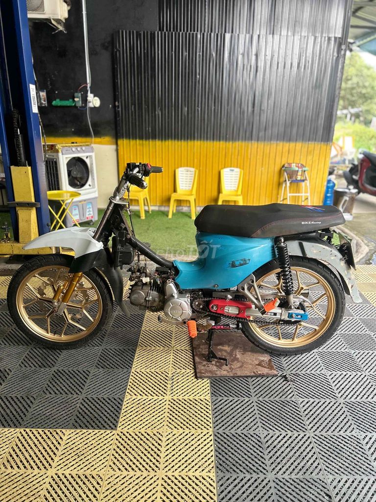 mình cần bán xe như hình 50cc máy 110 mới làm. Mua bán Xe máy tại Huyện Phong Điền Cần Thơ được đăng bởi Trum Da Nâu hình 2