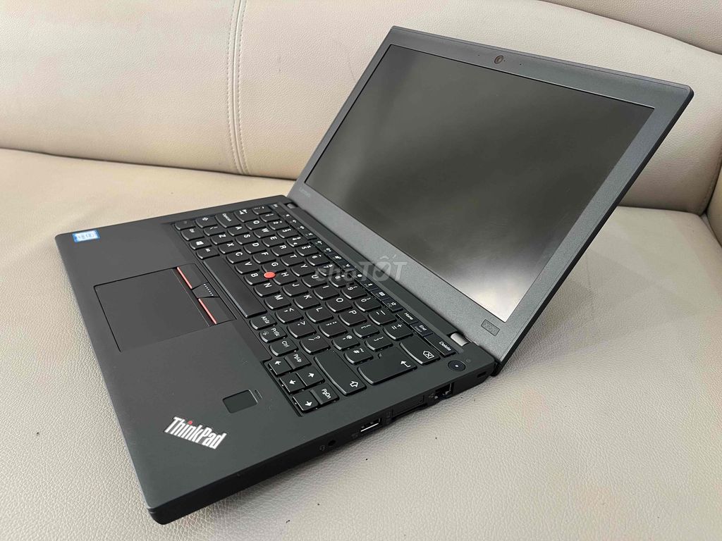 Lenovo ThinkPad X270 | I5-gen6/8/256