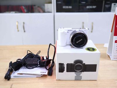 Bán Sony ZVE10 +lens 16-50 OSS Body vừa khui hộp n. Mua bán Máy ảnh, Máy quay tại Thành phố Thủ Dầu Một Bình Dương được đăng bởi Chinh Lee