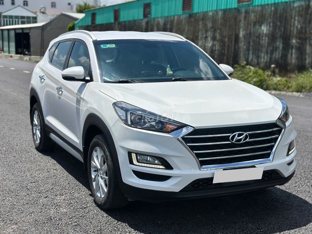Hyundai Tucson model 2020 2.0 AT trắng đẹp. Mua bán Ô tô tại Quận Gò Vấp Tp Hồ Chí Minh được đăng bởi Danh hình 2