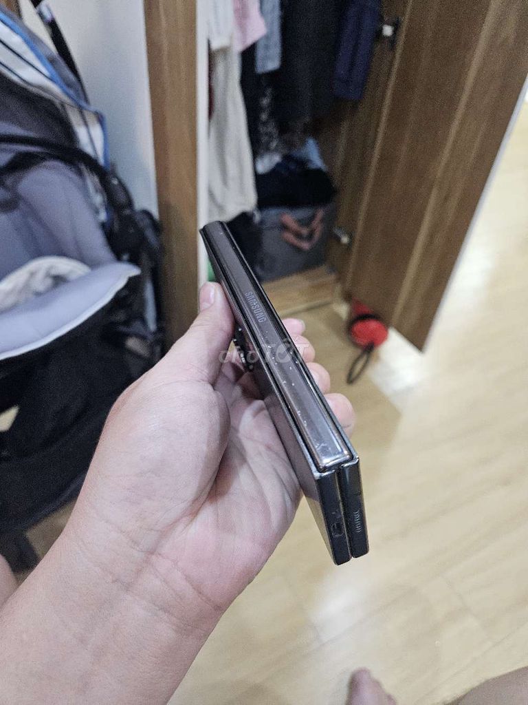 Samsung Fold 5 256GB Đen. Mua bán Điện thoại tại Quận Hà Đông Hà Nội được đăng bởi Anh Tiến hình 1