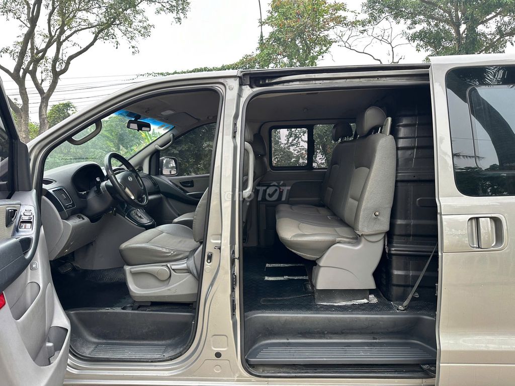 Hyundai Grand Starex 2008 AT - 12000 km. Mua bán Ô tô tại Huyện Đông Anh Hà Nội được đăng bởi siêu thị ô tô Nhật Bắc hình 10