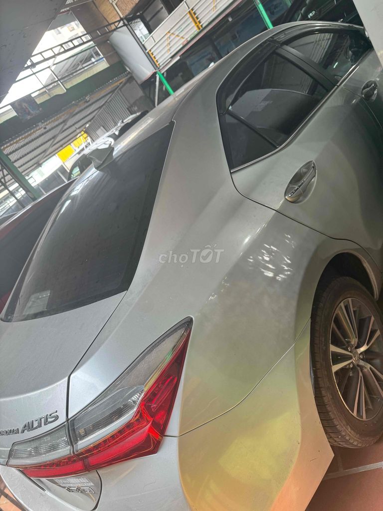 Toyota Corolla Altis 2017 1.8G CVT - 62000 k