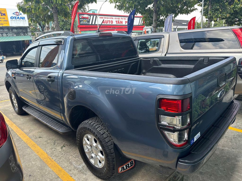 Ford Ranger XLS 2.2L 4x2 AT 2018, vay 75%, BH 2026. Mua bán Ô tô tại Quận Tân Phú Tp Hồ Chí Minh được đăng bởi Đức hình 4