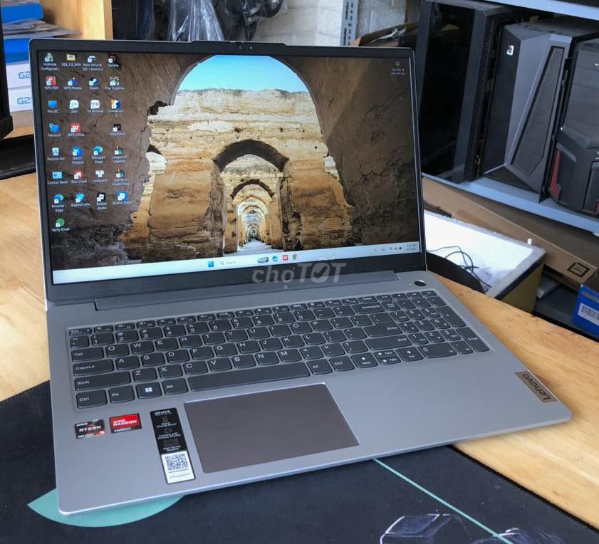 LLenovo Ideapad Slim 3 Ryzen 5 7520U/16GB/512G FHD. Mua bán Laptop tại Thành phố Thủ Đức Tp Hồ Chí Minh được đăng bởi NamPhong Computer hình 1