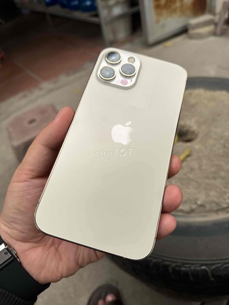 Apple iPhone 12 Pro Max 128GB Vàng. Mua bán Điện thoại tại Huyện Đông Anh Hà Nội được đăng bởi BBB hình 1