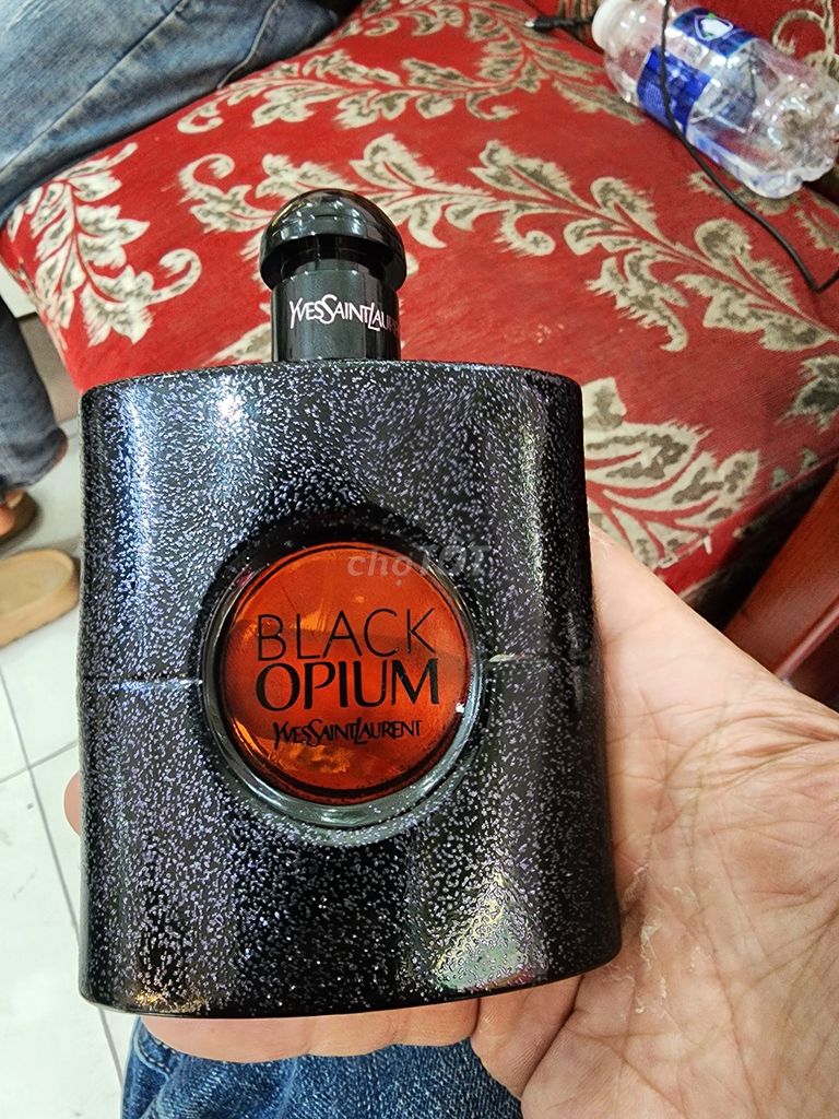 Nước hoa nữ Yves Saint Laurent Black Opium. Mua bán Nước hoa tại Quận Thanh Xuân Hà Nội được đăng bởi Văn Hải hình 1
