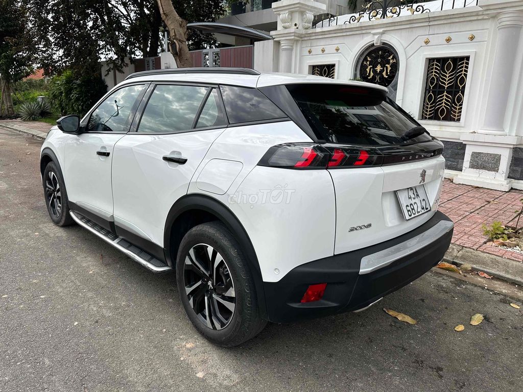 Peugeot 2008 GT Line 3,7v km sx 2022. Mua bán Ô tô tại Quận Cẩm Lệ Đà Nẵng được đăng bởi vinh hình 4