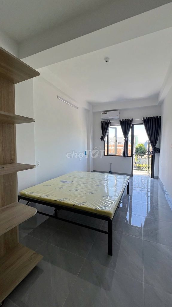 Furnished studio with balcony near FPT University — photo 2