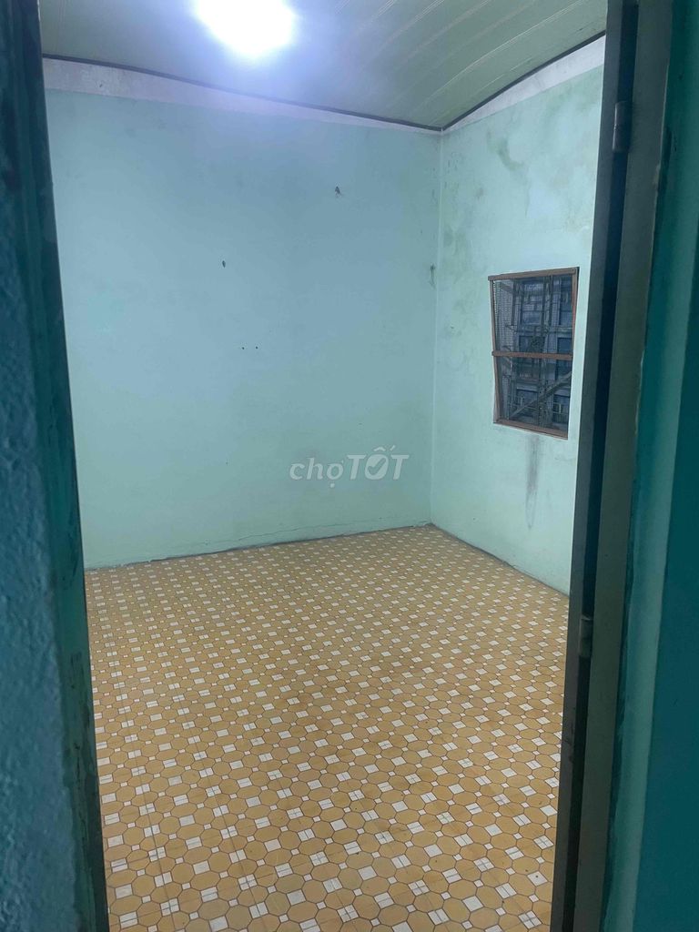 Nhà trong hẻm 122,6m2, 2 phòng ngủ, hoàng văn thụ,  giấy tờ chính chủ. Nhà trong hẻm 122,6m2, 2 phòng ngủ, hoàng văn thụ,  giấy tờ chính chủ.
