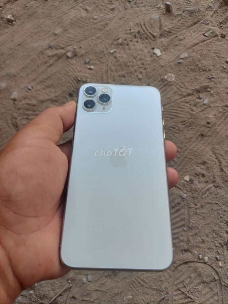 Apple iPhone 11 Pro Max 256GB Bạc. Mua bán Điện thoại tại Thành phố Vĩnh Long Vĩnh Long được đăng bởi Trao đổi trãi nghiệm hình 1