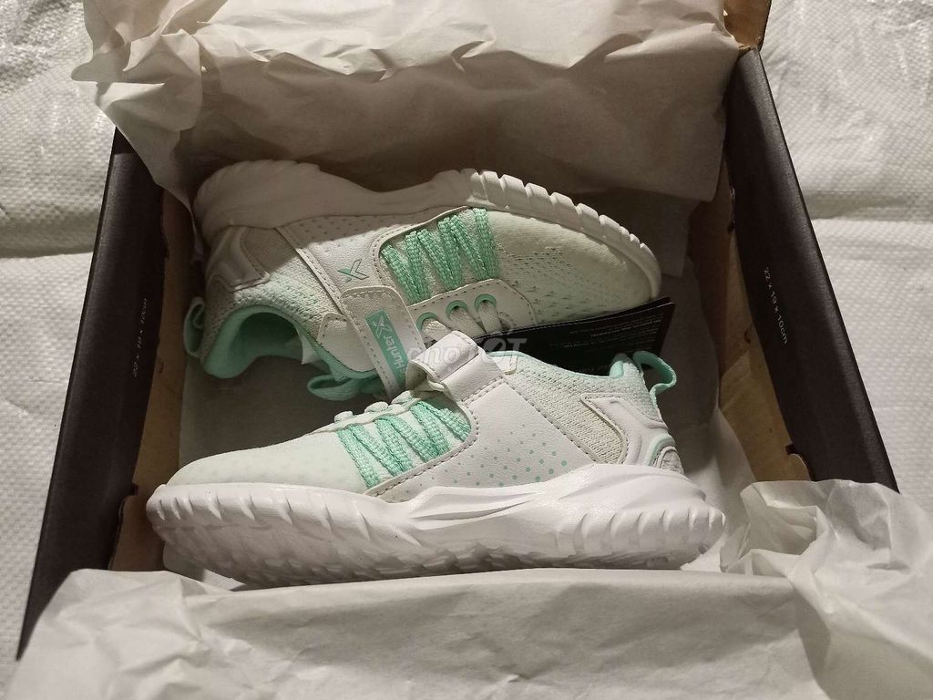 Giày thể thao Bitis Hunter Trẻ em size 26 mới. Mua bán Mẹ và bé tại Thành phố Bến Tre Bến Tre được đăng bởi Chương hình 1