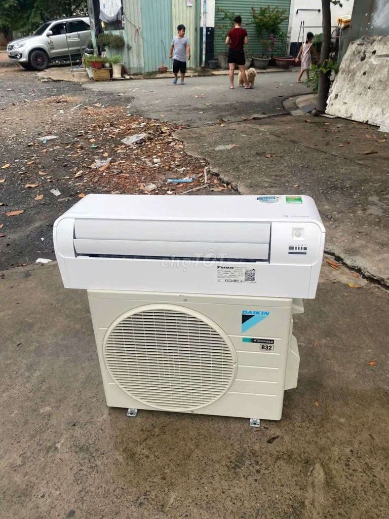 Máy lạnh Daikin 1 HP R32 Trắng. Mua bán Máy lạnh, điều hoà tại Quận Liên Chiểu Đà Nẵng được đăng bởi Hữu Netkafe hình 1