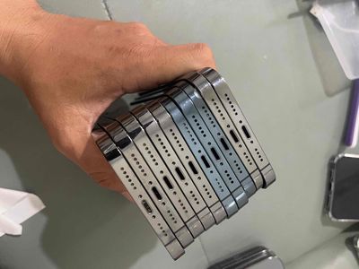 Vỏ 12 pro max zin bóc 98 lưng đẹp có ship code. Mua bán Điện thoại tại Thị xã Phú Mỹ Bà Rịa - Vũng Tàu được đăng bởi Cẩm Hy