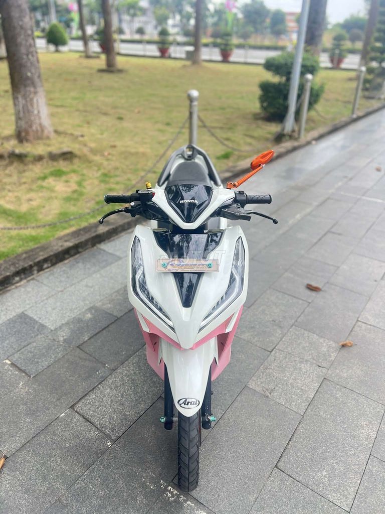 Honda Vario 150 Trắng Hồng. Mua bán Xe máy tại Thành phố Đồng Xoài Bình Phước được đăng bởi Nguyễn Hào hình 1