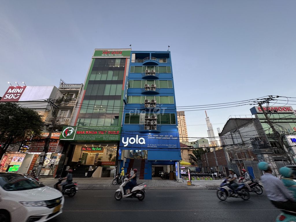 Cho thuê Tòa nhà 16-18 Nguyễn Gia Trí, Phường 25, Quận Bình Thạnh