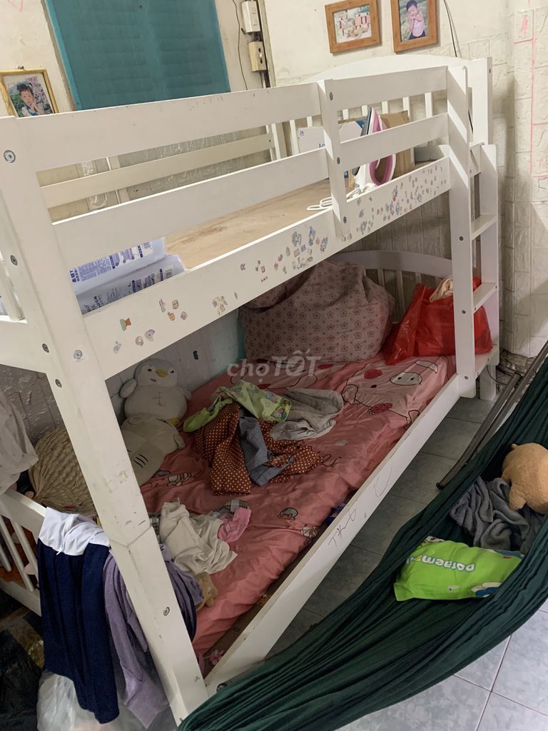 Giường tầng Trắng. Mua bán Giường, chăn ga gối nệm tại Quận Bình Thạnh Tp Hồ Chí Minh được đăng bởi Lat Da hình 1