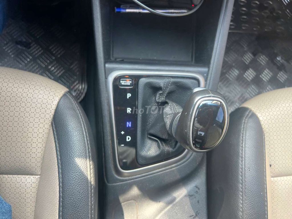 Hyundai Accent 2019 Đen 65000 km. Mua bán Ô tô tại Quận 8 Tp Hồ Chí Minh được đăng bởi VinFast Đại Lộc hình 1