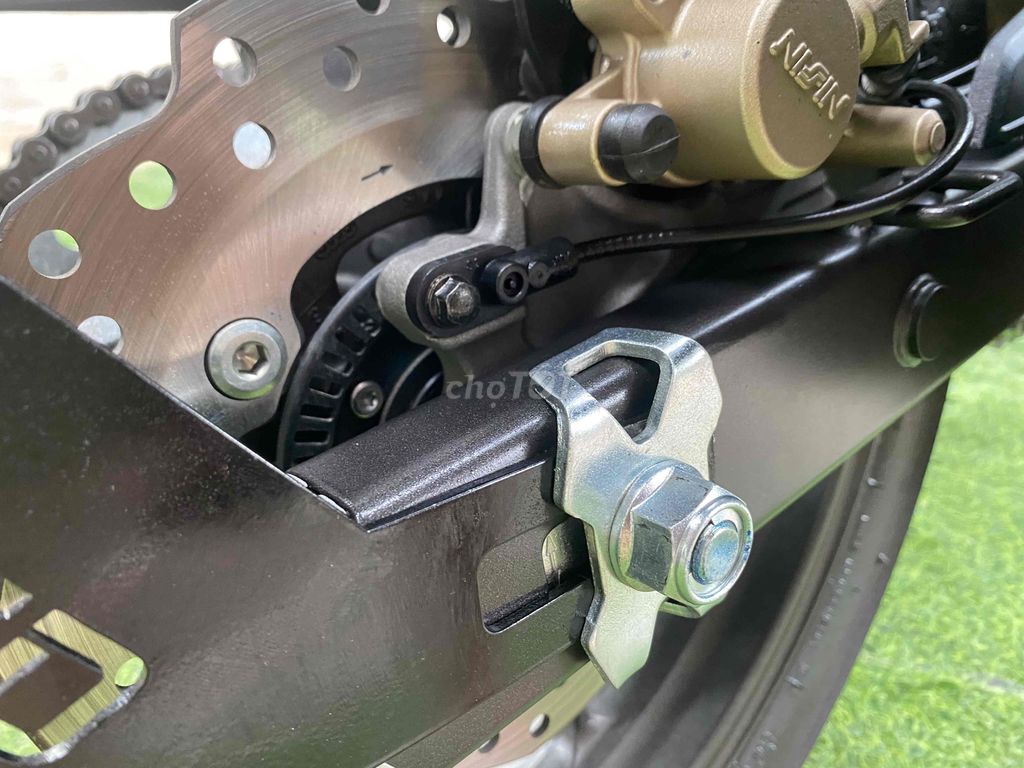 Honda CBR 150 đk 6/2022 mới cứng pkl moto. Mua bán Xe máy tại Quận Cầu Giấy Hà Nội được đăng bởi Tong motor xe may hình 4