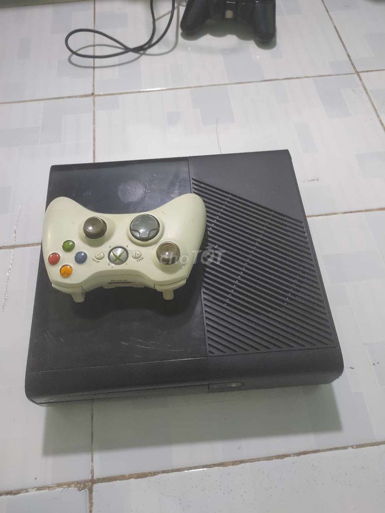 Thanh lý con Xbox