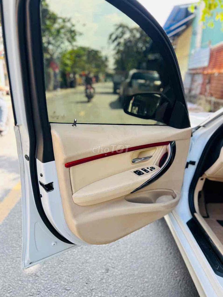 BMW 320i Nhập Đức 2014 Cực Đẹp Zin Ngay Chủ Ký. Mua bán Ô tô tại Huyện Hóc Môn Tp Hồ Chí Minh được đăng bởi Tú Đoàn hình 16