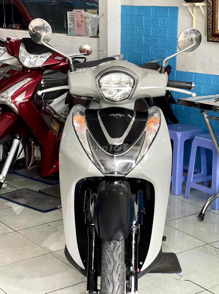 SH MODE 2022 ABS BAO HỒ SƠ. Hỗ Trợ Góp. Mua bán Xe máy tại Quận Bình Thuỷ Cần Thơ được đăng bởi Xe Máy Bảo Nhi hình 1