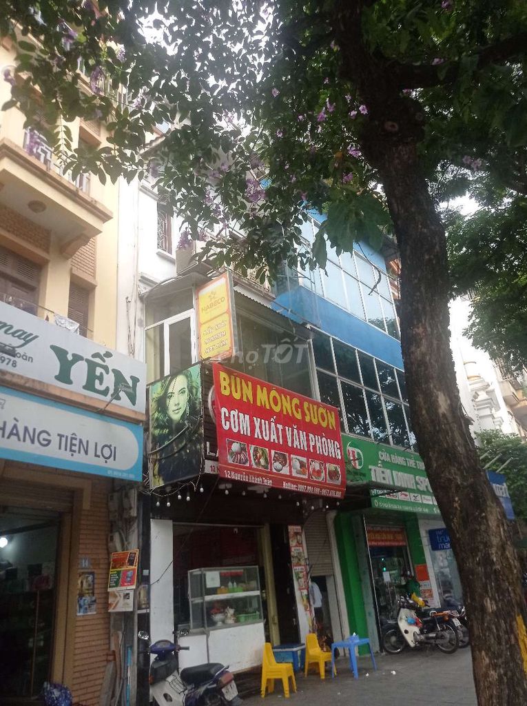 Cho thuê nhà nguyên căn số 12 mặt đường Nguyễn Khánh Toàn, Quan Hoa