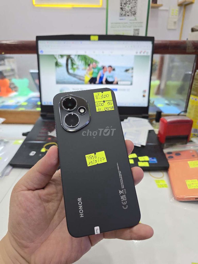 Honor 400 5G - 12/256gb. Mua bán Điện thoại tại Thành phố Long Xuyên An Giang được đăng bởi Facebook Cầm Đồ Thúy Vân hình 1