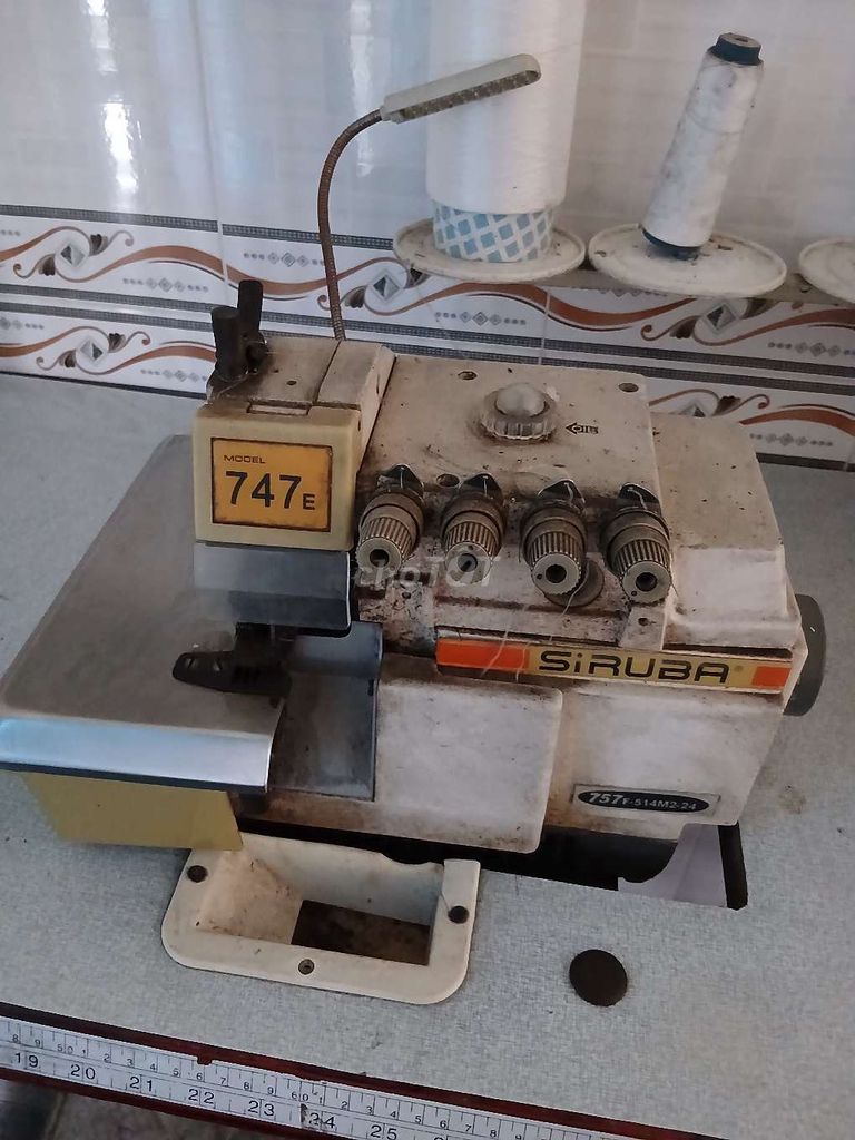 Máy vắt sổ Siruba 747E Trắng. Mua bán Đồ chuyên dụng, Giống nuôi trồng tại Huyện Bến Lức Long An được đăng bởi Thanh hình 1