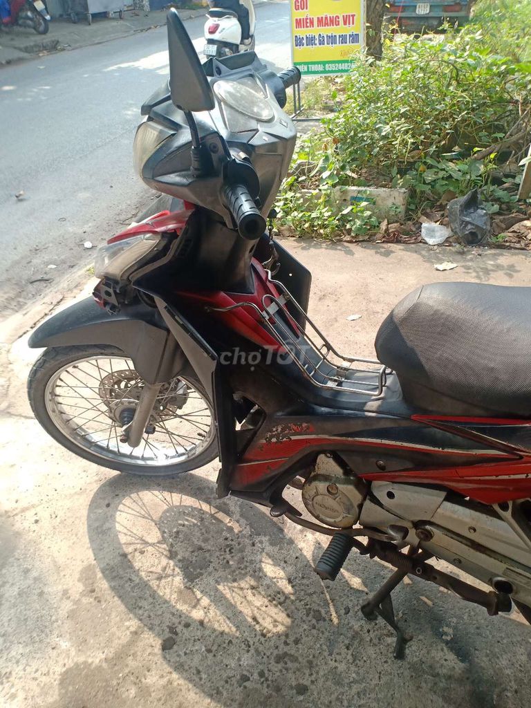 Honda Wave RSX 2012 Đỏ-Xám-Đen. Mua bán Xe máy tại Huyện Hóc Môn Tp Hồ Chí Minh được đăng bởi nguyen long hình 3