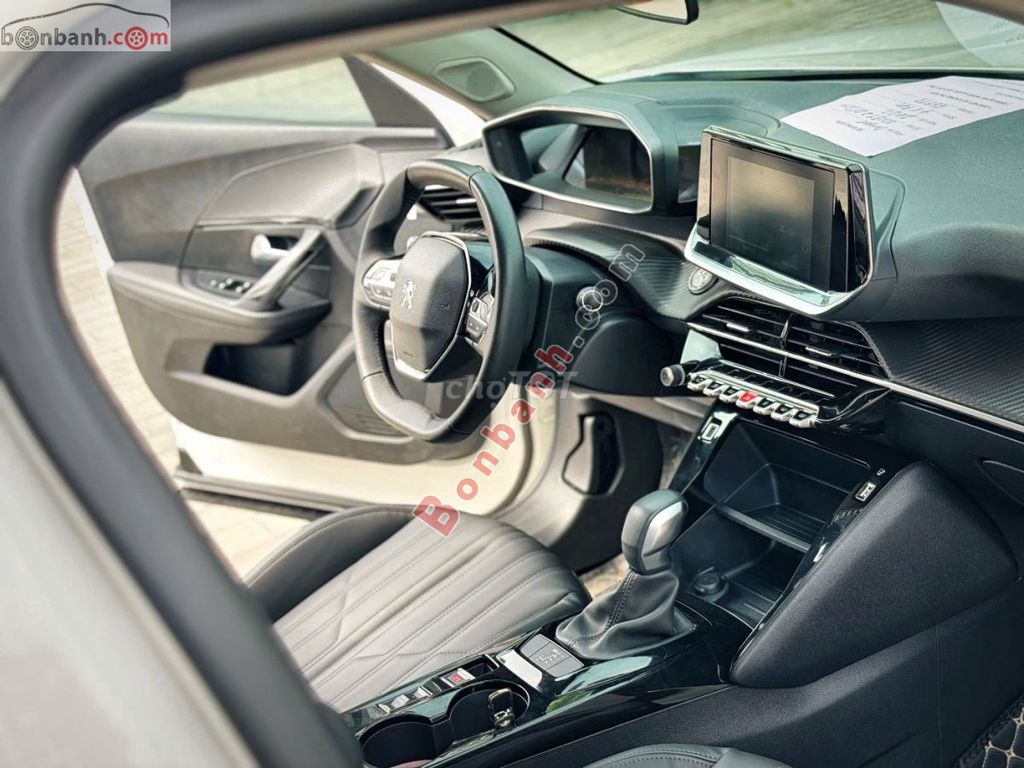 Peugeot 2008 GT Line 1.2 AT 2022 - 625 Triệu. Mua bán Ô tô tại Quận Bắc Từ Liêm Hà Nội được đăng bởi Oto Chữ Tín hình 6