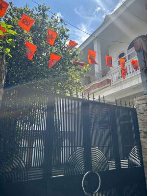 Nhà phố 128 m² · 5 PN · Đường Phạm Viết Chánh