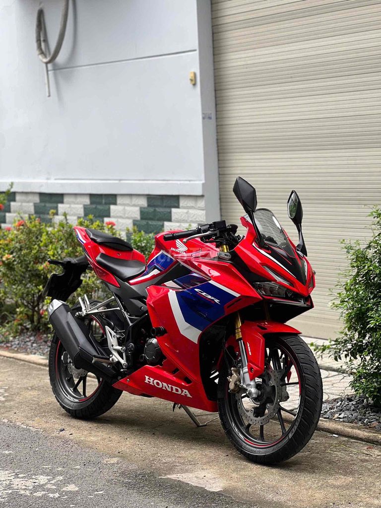 cbr150r. Mua bán Xe máy tại Quận Gò Vấp Tp Hồ Chí Minh được đăng bởi Đặng Hoàng Minh Khánh hình 1