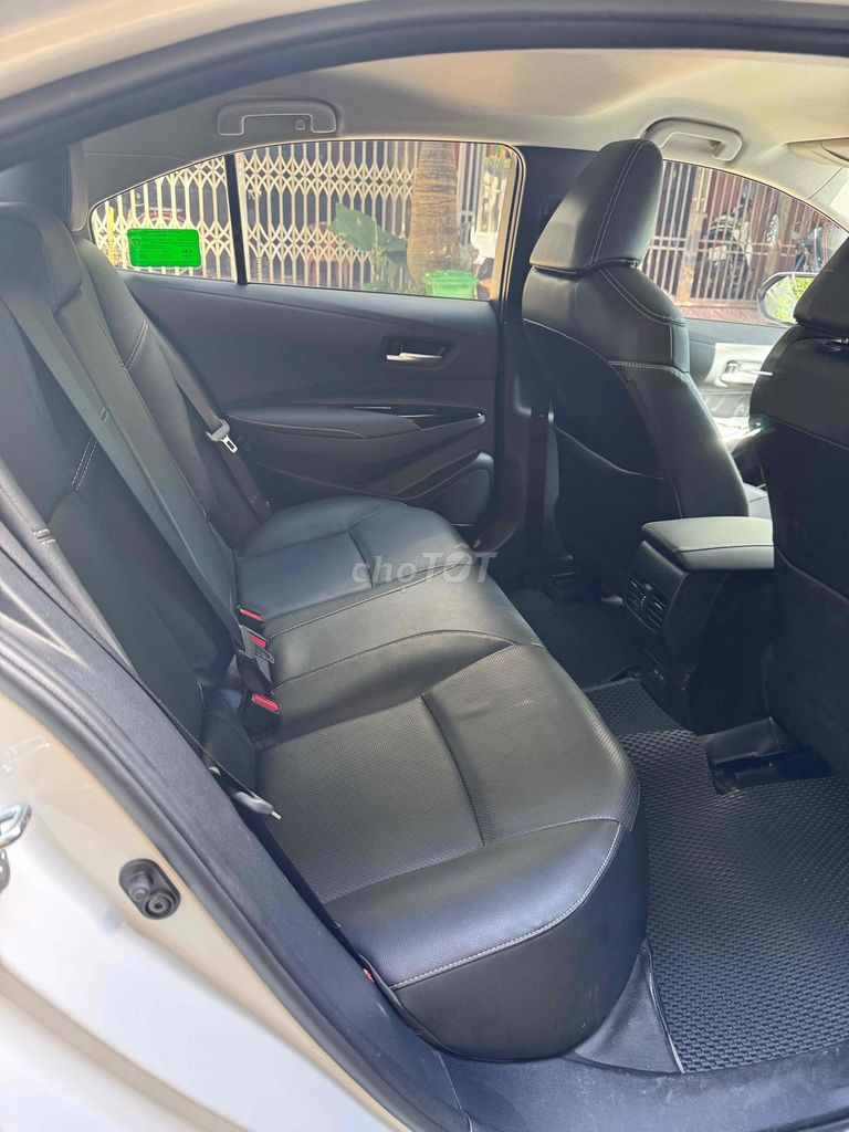 Toyota Corolla Altis 2025 1.8V - 4200 km nhập khâu. Mua bán Ô tô tại Quận Ngũ Hành Sơn Đà Nẵng được đăng bởi Vinh hình 9