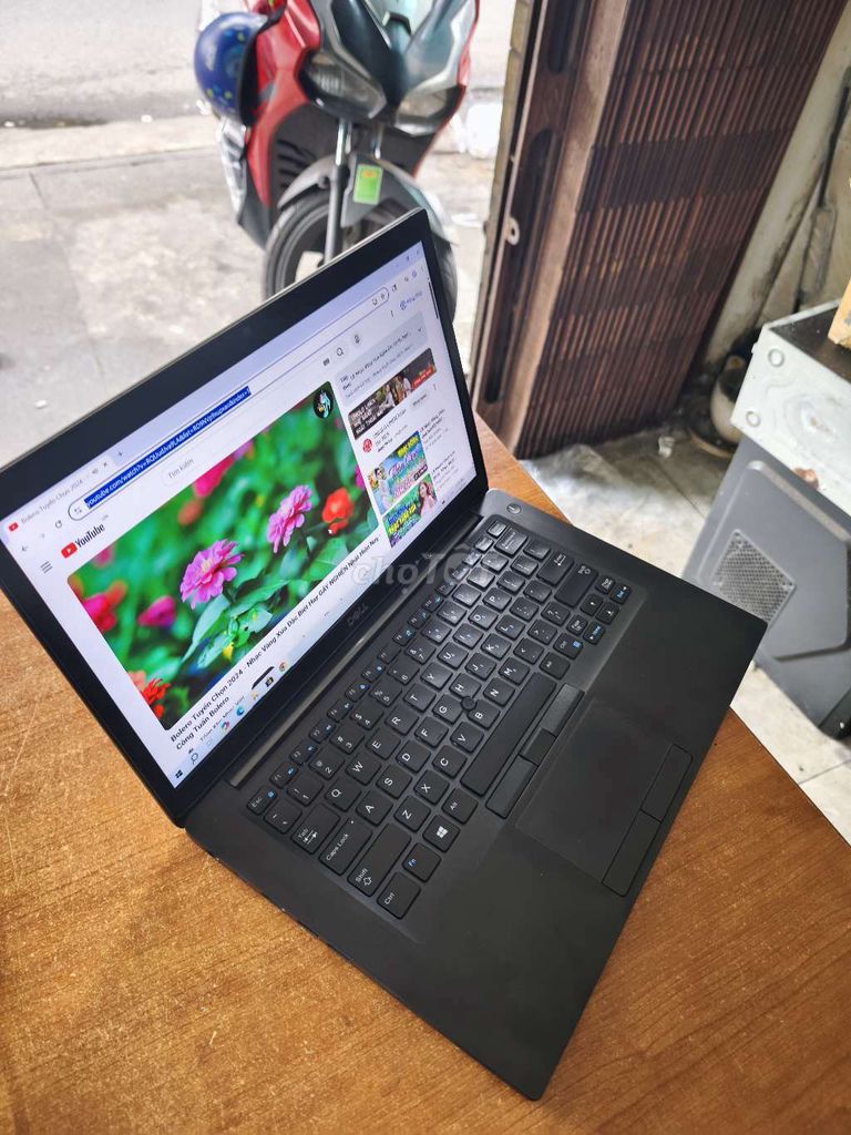 Dell Latitude 7490 i5-8350U 8GB/256GB. Mua bán Laptop tại Quận 4 Tp Hồ Chí Minh được đăng bởi Hải  hình 1