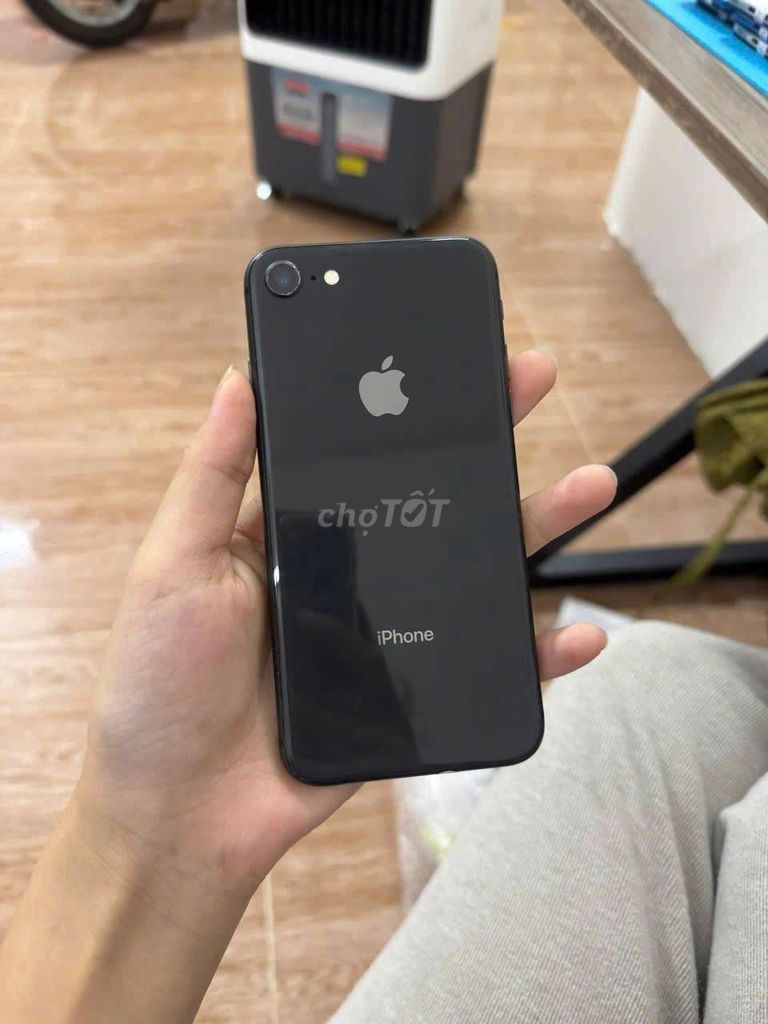 iPhone 8g, 64g, full vân, pin 84. Mua bán Điện thoại tại Thành phố Thủ Dầu Một Bình Dương được đăng bởi Phước Mobile hình 1