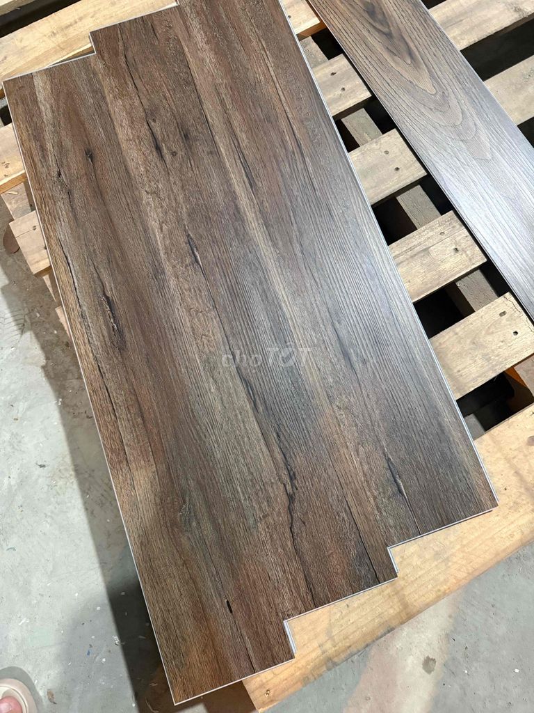Sàn nhựa chống nước nhiều màu 5mm-12mm thanh lý. Mua bán Nội thất, đồ gia dụng khác tại Quận Hà Đông Hà Nội được đăng bởi Le Văn Thái hình 1
