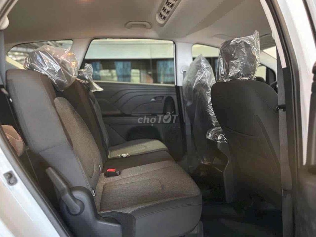 Xe 07 chỗ - Số tự động - 79tr có xe. Mua bán Ô tô tại Huyện Càng Long Trà Vinh được đăng bởi Đạt Hyundai Bến Tre hình 3