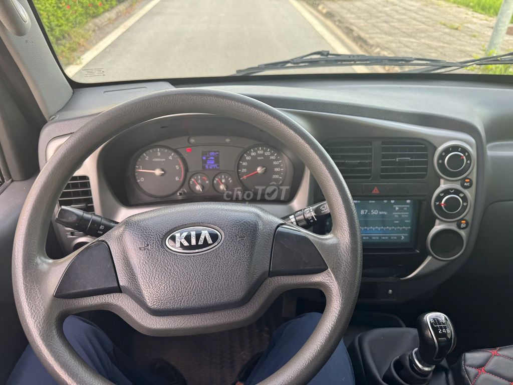 BÁN XE K250 -THÙNG KÍN - MÀU XANH – NĂM 2020. Mua bán Xe tải, xe ben tại Thành phố Thái Bình Thái Bình được đăng bởi vũ quý tưởng hình 6