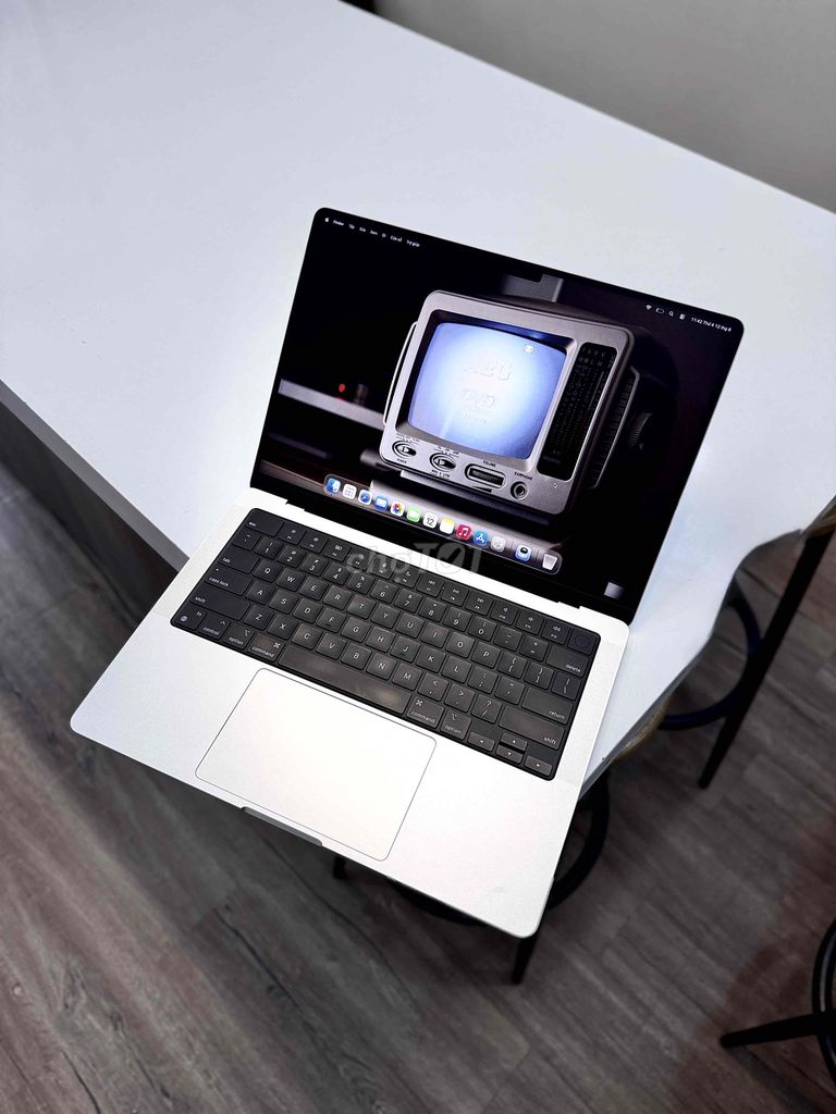 Apple MacBook Pro M4 Max 14 inch 128GB/2TB 16CPU 4. Mua bán Laptop tại Quận 10 Tp Hồ Chí Minh được đăng bởi Nguyễn Trường Thịnh hình 1