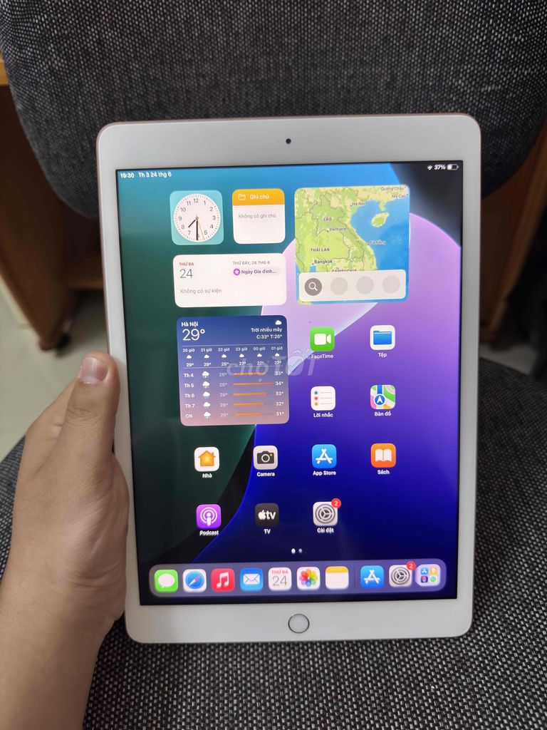Ipad Gen 8 chính hãng nguyên zin đẹp màn hình 2K