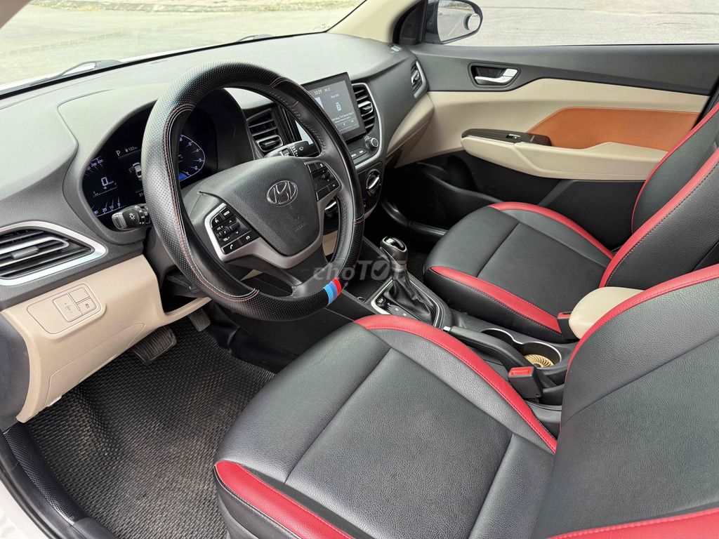 Hyundai Accent 2022 1.4 AT - 51356 km. Mua bán Ô tô tại Huyện Hà Trung Thanh Hóa được đăng bởi Nguyễn đức Tuân hình 16