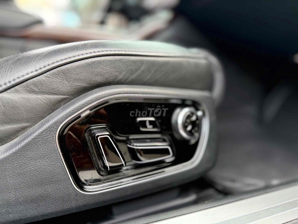 Audi A8L 2014 - 110000 km. Mua bán Ô tô tại Thành phố Thủ Đức Tp Hồ Chí Minh được đăng bởi Minh Tú hình 9