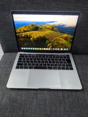 Macbook Pro Tuochbar 13" 2019 i7/16G/512G. Mua bán Laptop tại Quận Gò Vấp Tp Hồ Chí Minh được đăng bởi Hitech Store 