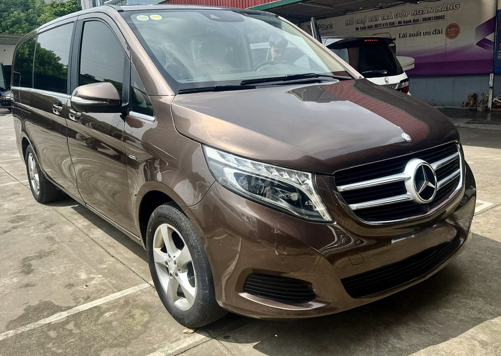 Mercedes Benz V Class V220d 2015. Mua bán Ô tô tại Quận Thanh Xuân Hà Nội được đăng bởi Nguyễn Tuấn Hoàng hình 3
