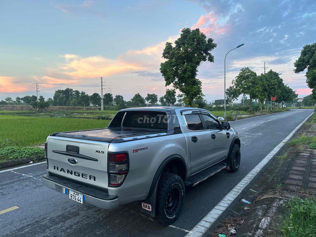 Ford Ranger 2013 XLS 2.2L 4x2 AT - 197887 km. Mua bán Ô tô tại Quận Long Biên Hà Nội được đăng bởi TOÀN THẮNG Ô TÔ KINH BẮC hình 7