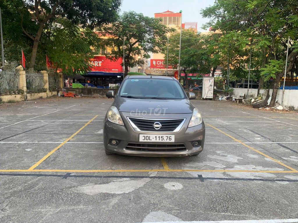 Nissan Sunny 2014 1.5 XV - 6789 km