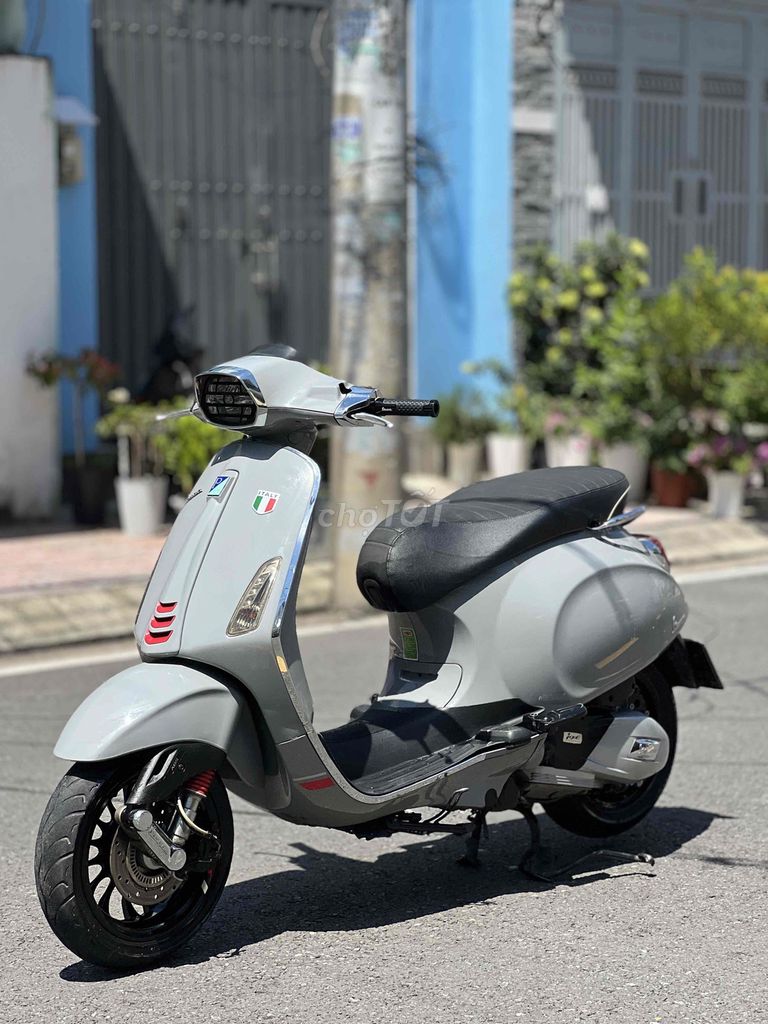 vesspa sprint 150cc đời 2021. Mua bán Xe máy tại Quận 8 Tp Hồ Chí Minh được đăng bởi phong hình 2