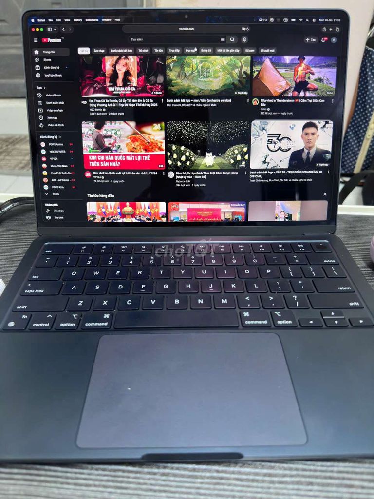 Apple MacBook Air M2 16GB/256GB Full Box. Mua bán Laptop tại Thành phố Thủ Đức Tp Hồ Chí Minh được đăng bởi Hồ Lê Uyển Nhã hình 1